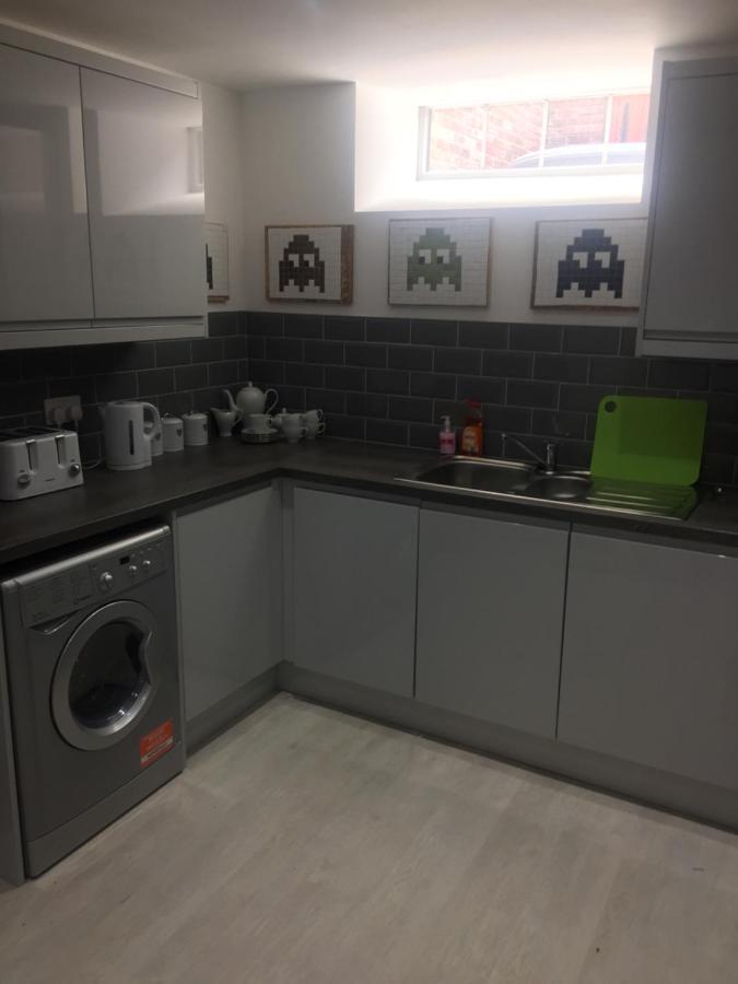 Huntley Lodge Pp Ливърпул Екстериор снимка